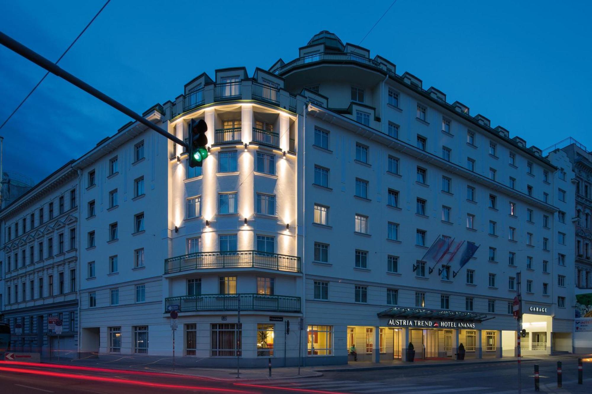 Austria Trend Hotel Ananas Wien Exterior photo