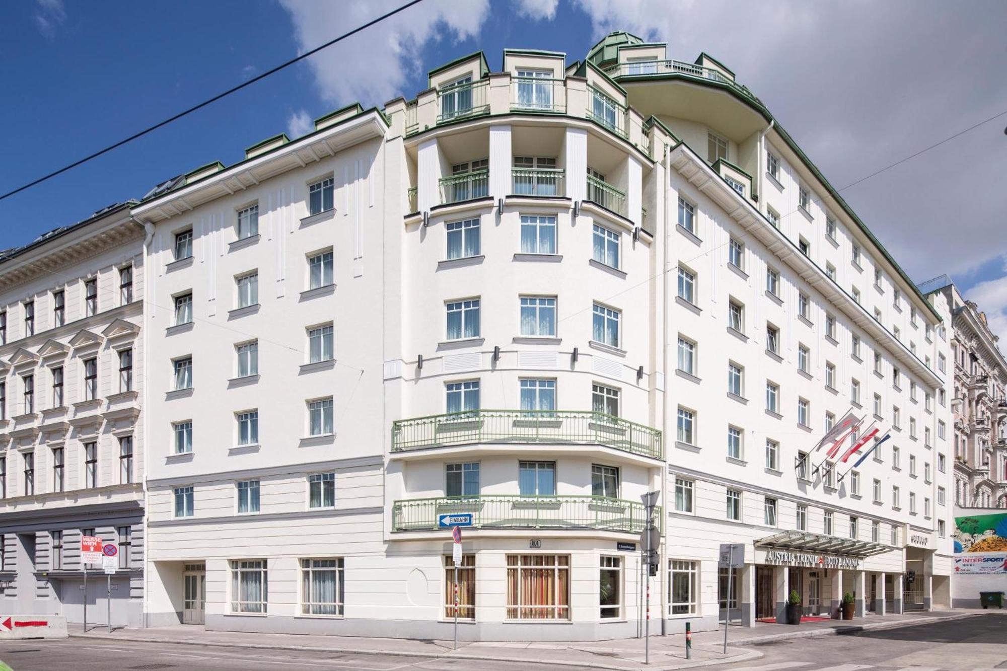 Austria Trend Hotel Ananas Wien Exterior photo